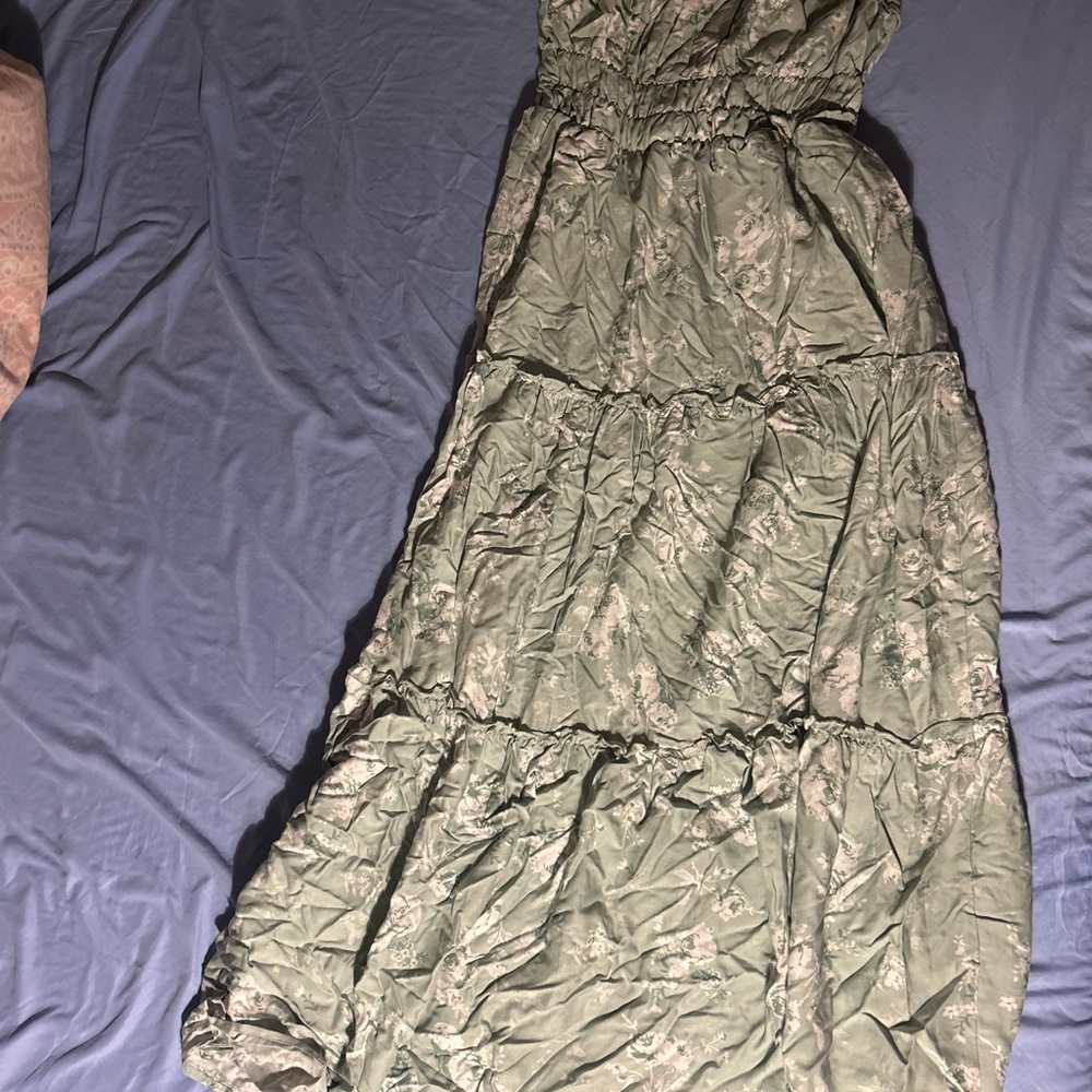 Fashion Nova Green Floral Maxi Dress